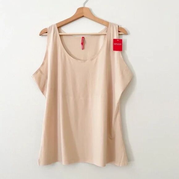 SPANX ThinStincts NUDE Control Shapewear Tank Top Womens Size medium - Picture 1 of 8